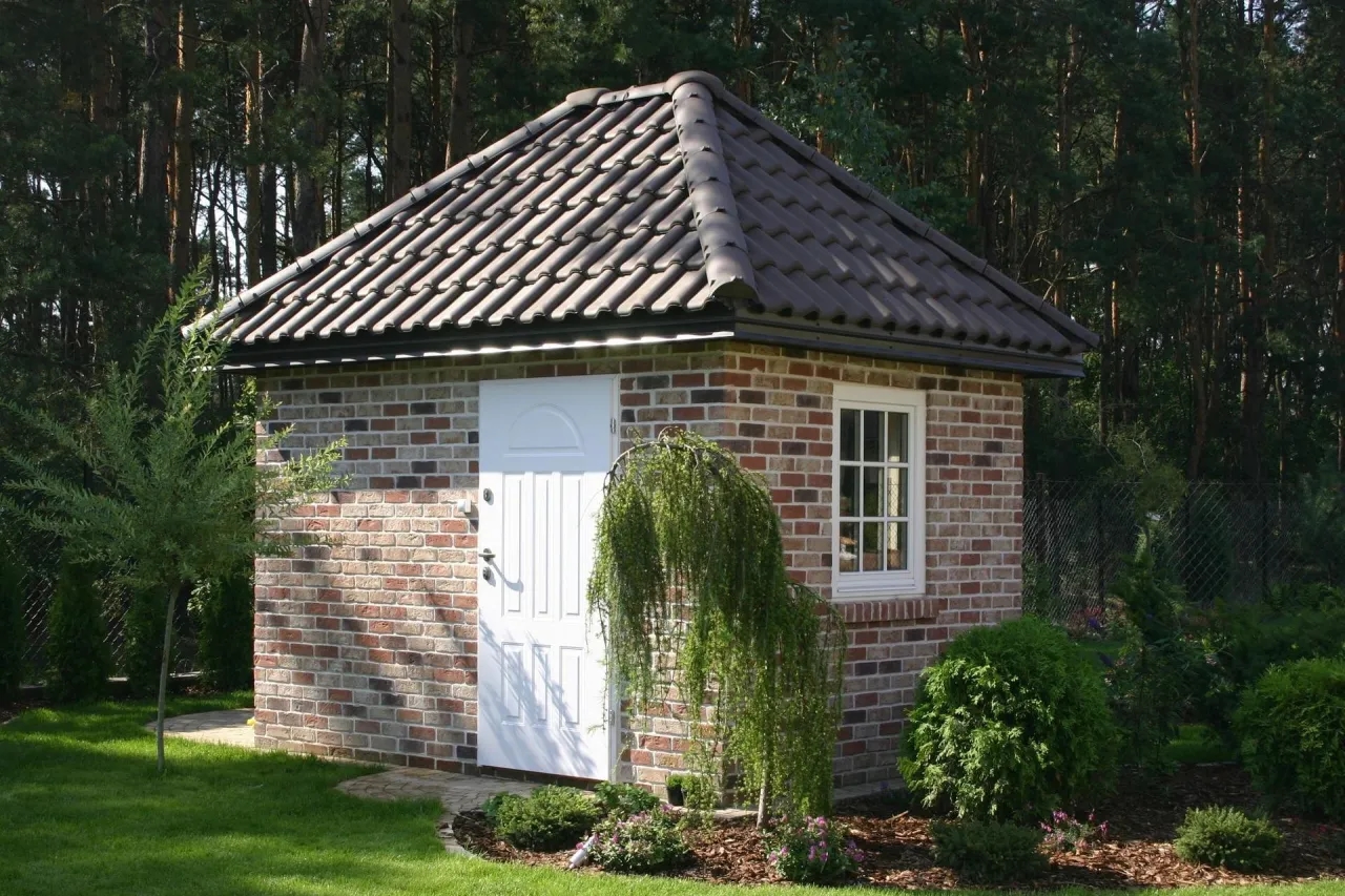 Czy budynek gospodarczy wymaga zgłoszenia? Sprawdź ważne zasady