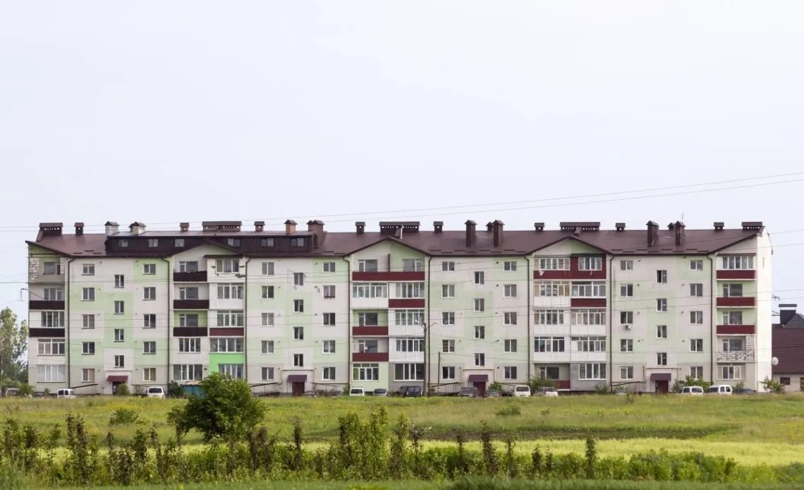 Ile kosztuje wynajem mieszkania na wsi? Ceny, które Cię zaskoczą