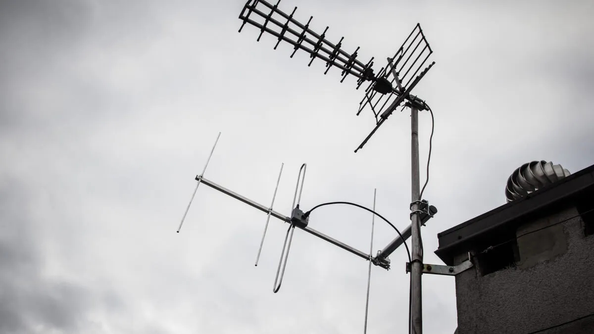 Jaka telewizja w bloku: wybierz najlepszą opcję bez kłopotów